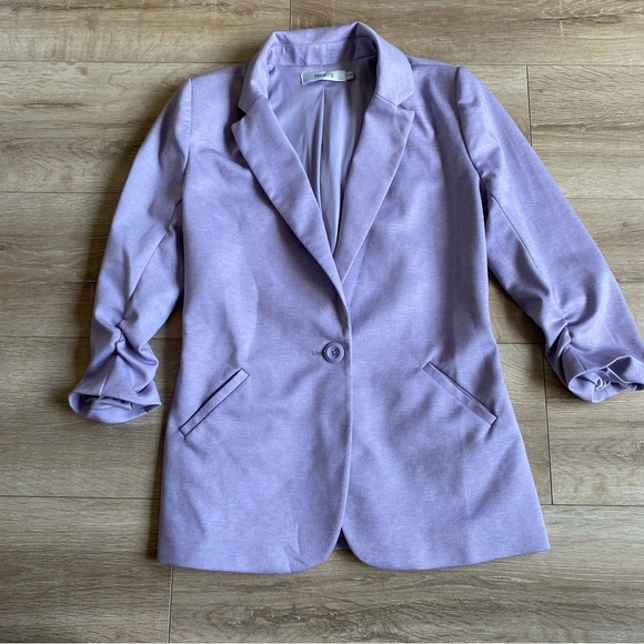 Ricki's Jackets & Blazers - Ricki’s blazer lilac ruched‎ 3/4 sleeves notch collar single button